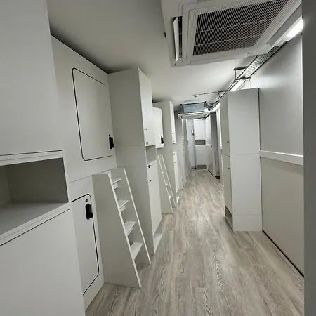 Komo Pods London Exterior photo